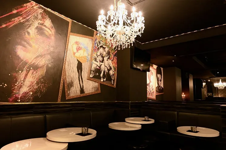 Club ADAM CLOW 2
